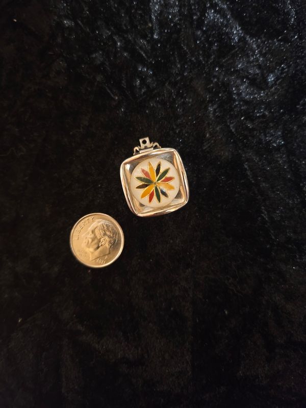 Vintage 12 Point Rosette tie clip pin