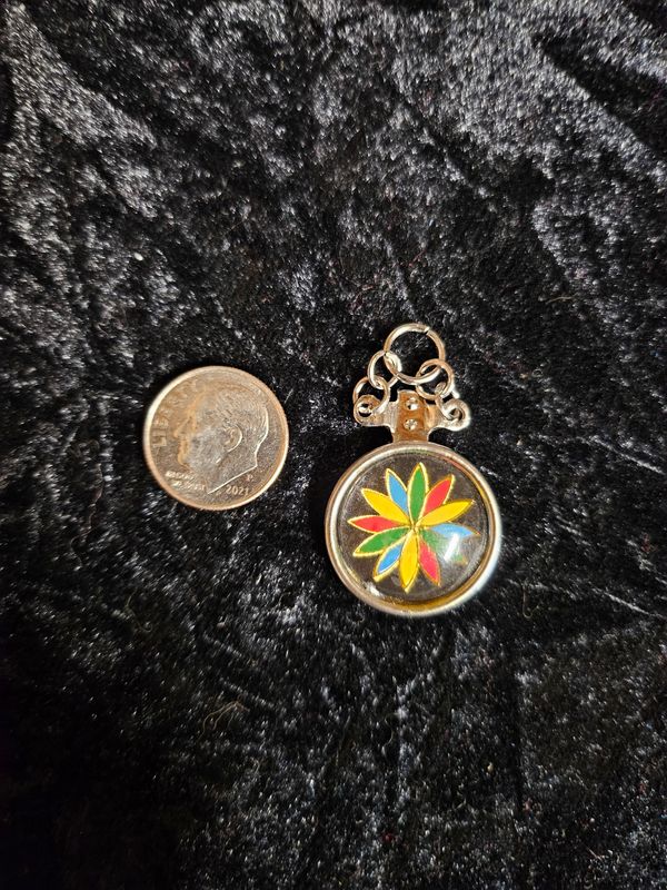 Vintage 12 Point Rosette pendent