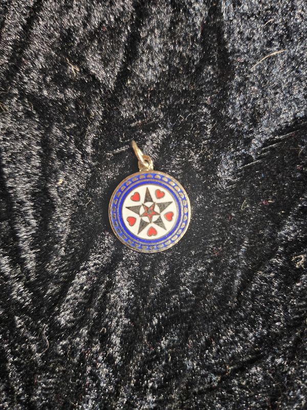 Vintage enamel Lucky Stars pendent