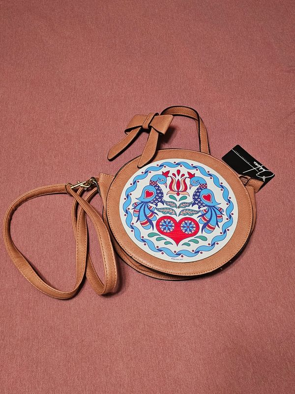 Hex sign purse
