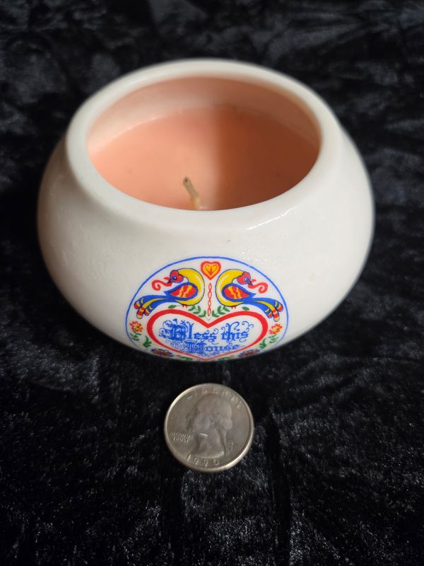 Hex sign candle Bless this House