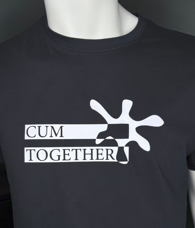 cum together
