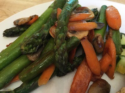 carrots, asparagus & cremini [1 lb.]