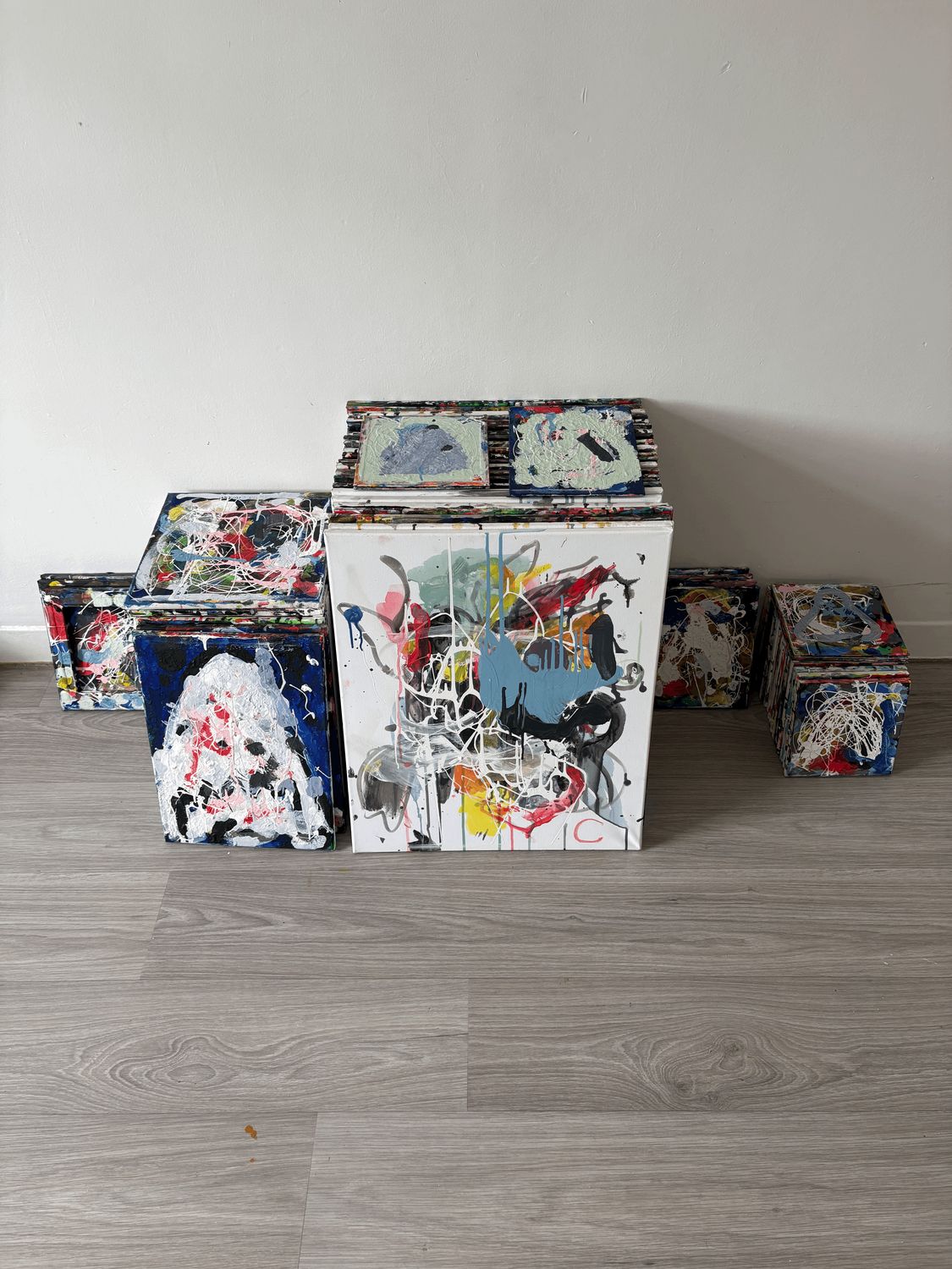 New Year Sales discounts and bargains.