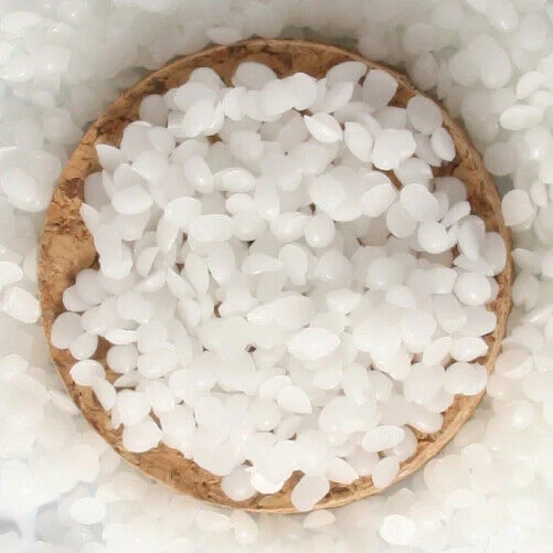 Paraffin wax pastilles