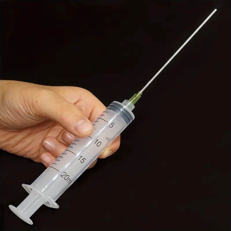 20 ml Syringe with stainless steel refelling needle