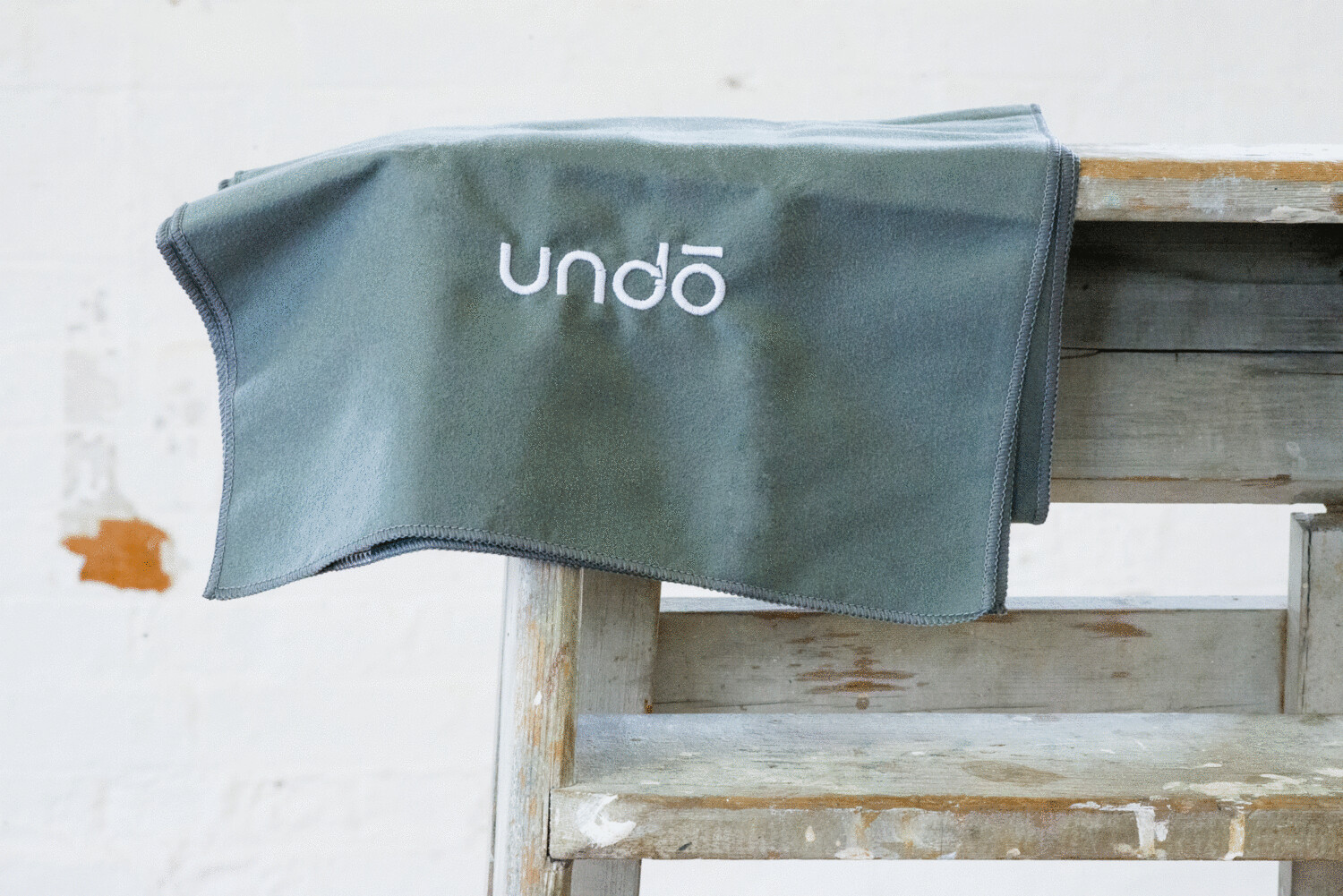 Undō Studio/Sweat Towel (charcoal)
