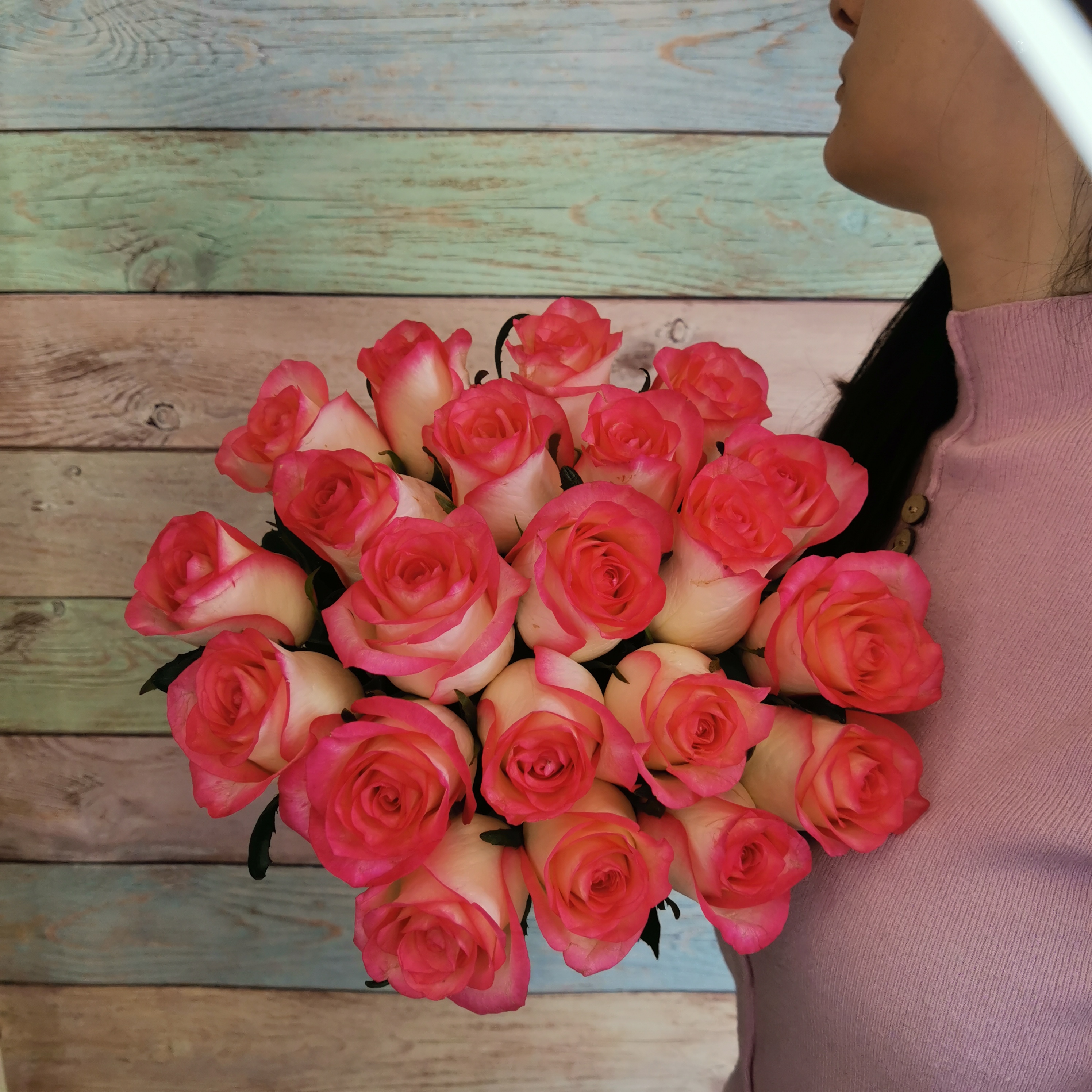 Доставка цветов Таганрог. Заказать доставку цветов Таганрог. Сколько стоят 21 роз в Тольятти. Шарики цветочки таганрог