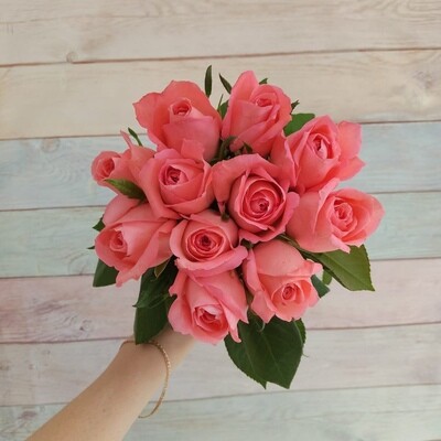 11 розовых роз кения Анна Карина