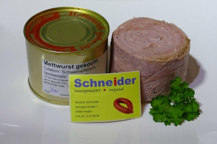 Mettwurst gekocht
