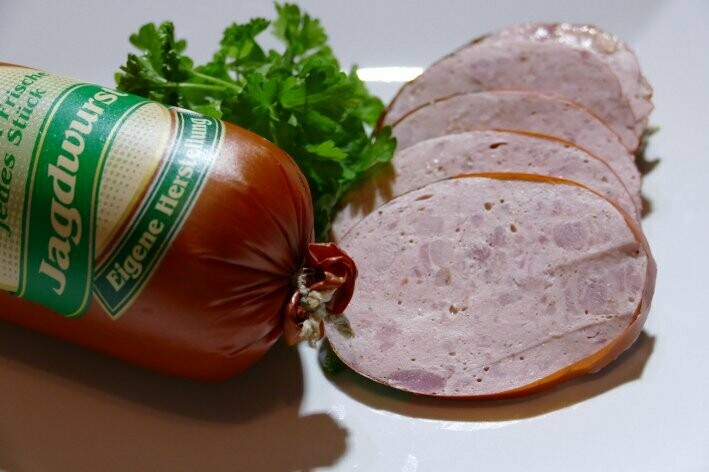 Jagdwurst mit grünem Pfeffer