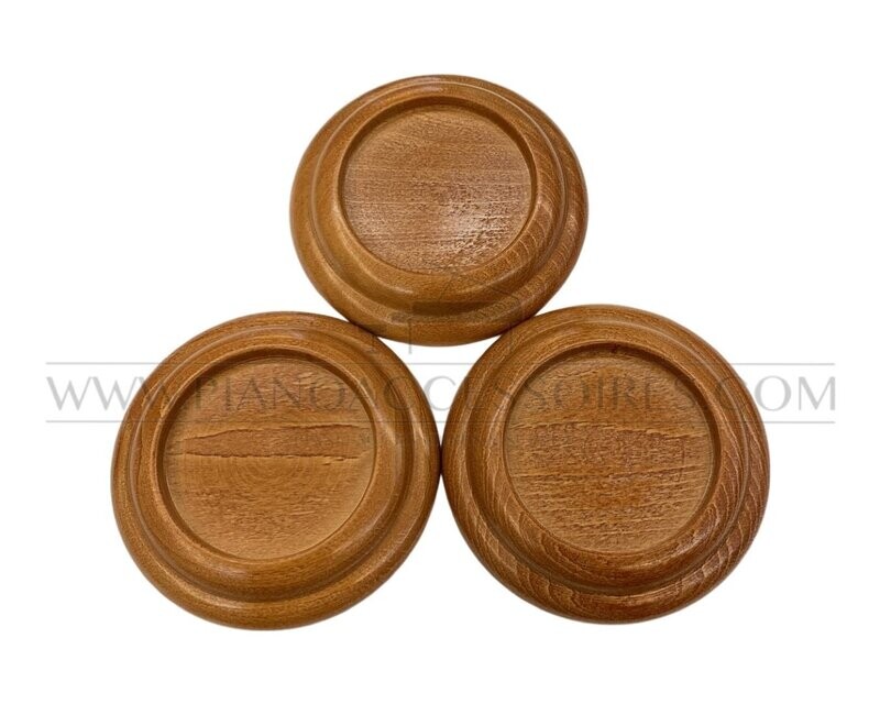 Drie vleugelschotels van kersenhout, perfect voor stabiele plaatsing van vleugels