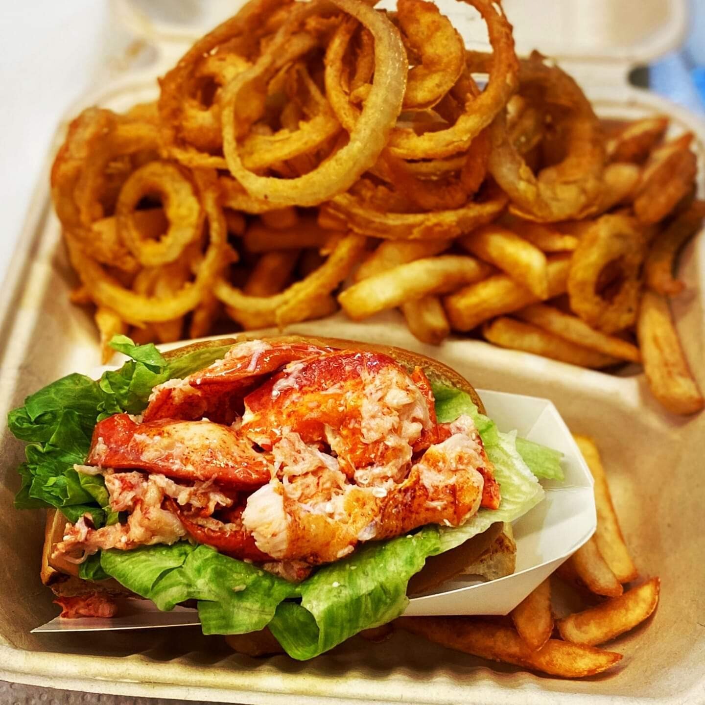 Lobster roll