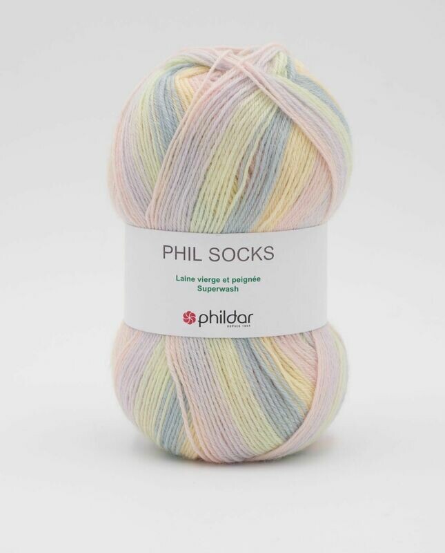 Phil socks Lyus