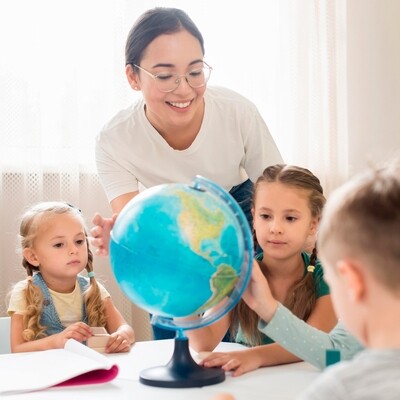 CADEAUX POUR LES ENSEIGNANTES