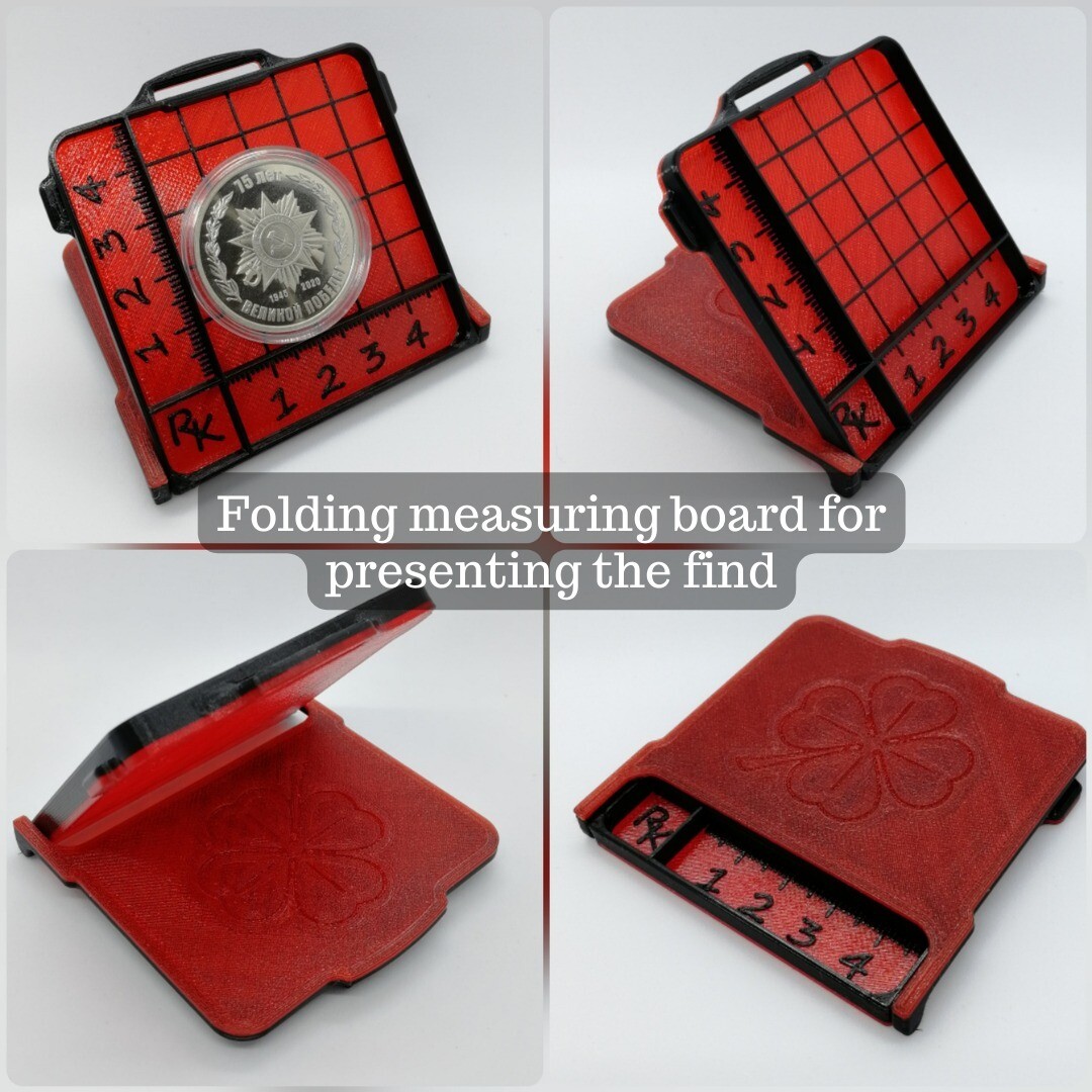 Folding measuring board for presenting the find