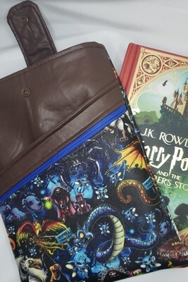 HP Creatures Large Book Sleeve