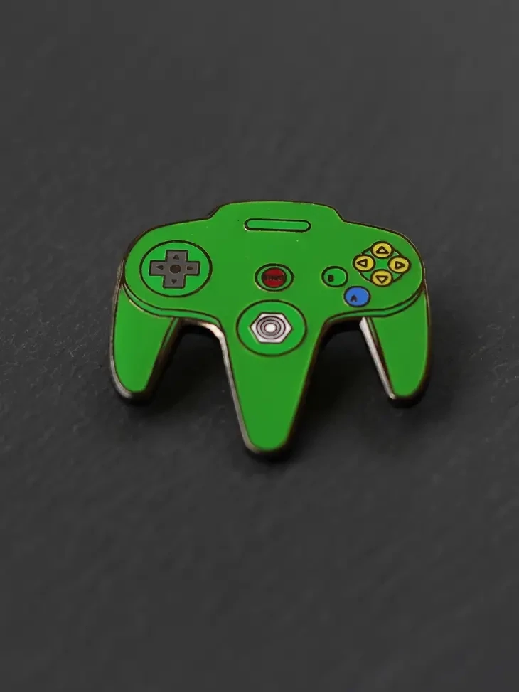 N64 Video Game Controller – Nintendo Enamel Pin Green
