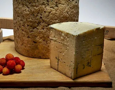 QUESO GRANAZUL (FRIOPACK INCLUIDO)