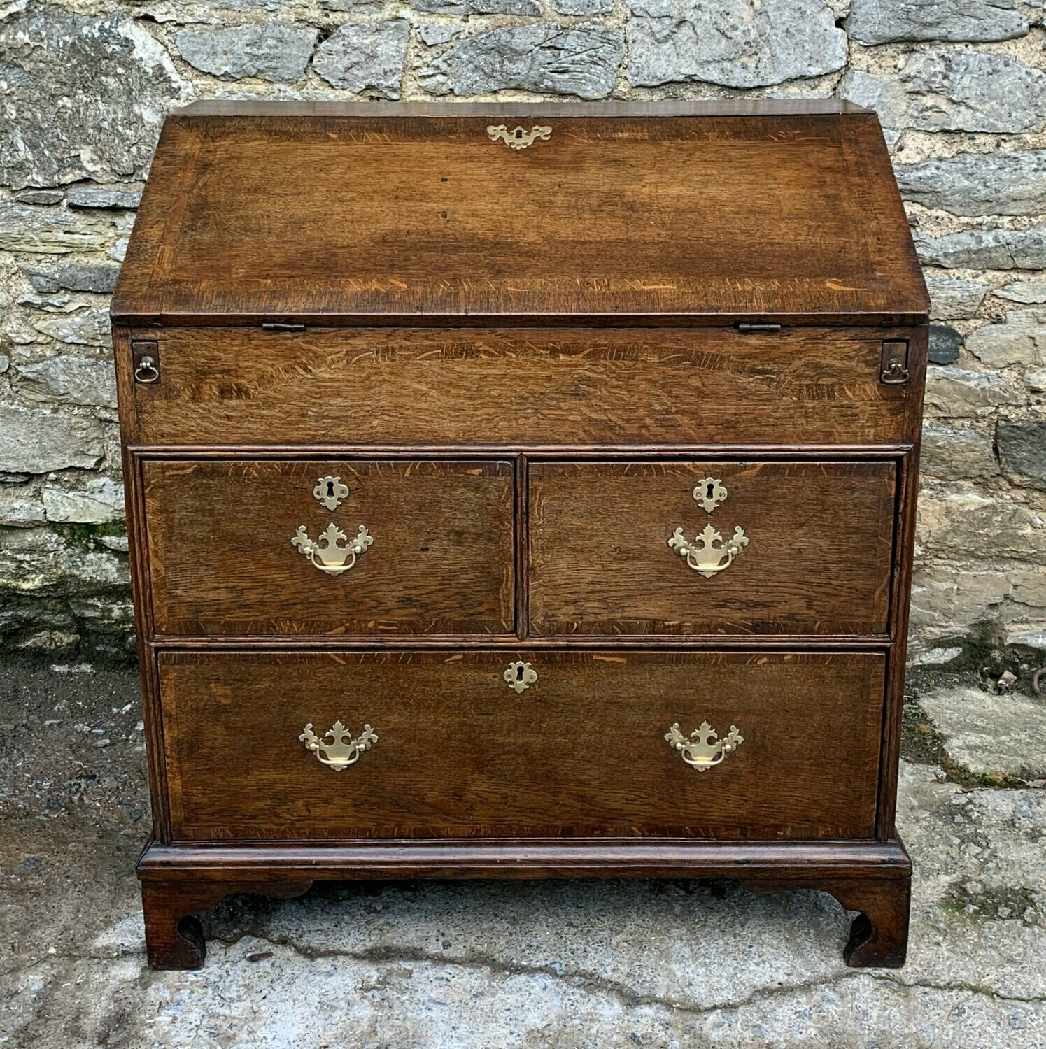 Georgian Oak Crossbanded Bureau