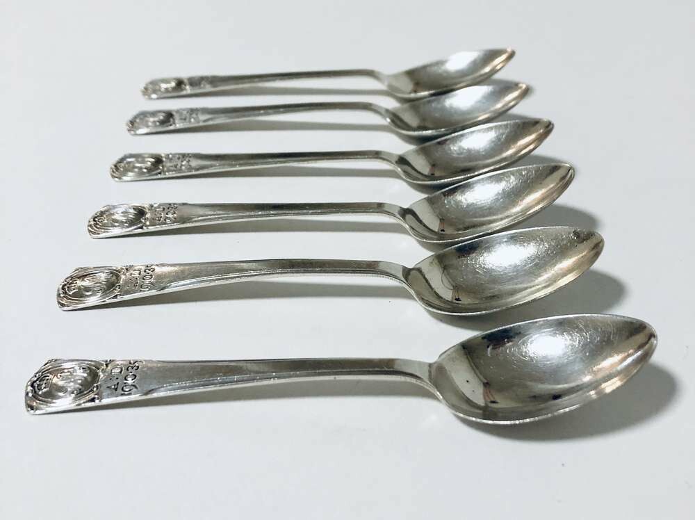 Set of 6 Solid Silver George V Jubilee Tea Spoons