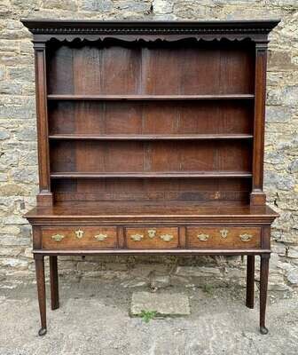 18th Century Georgian Oak Dresser