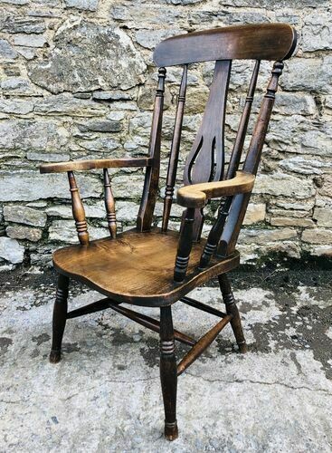 Antique Windsor Farmhouse Chair
