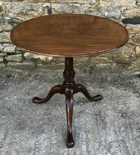 Georgian Mahogany Tilt Top Table