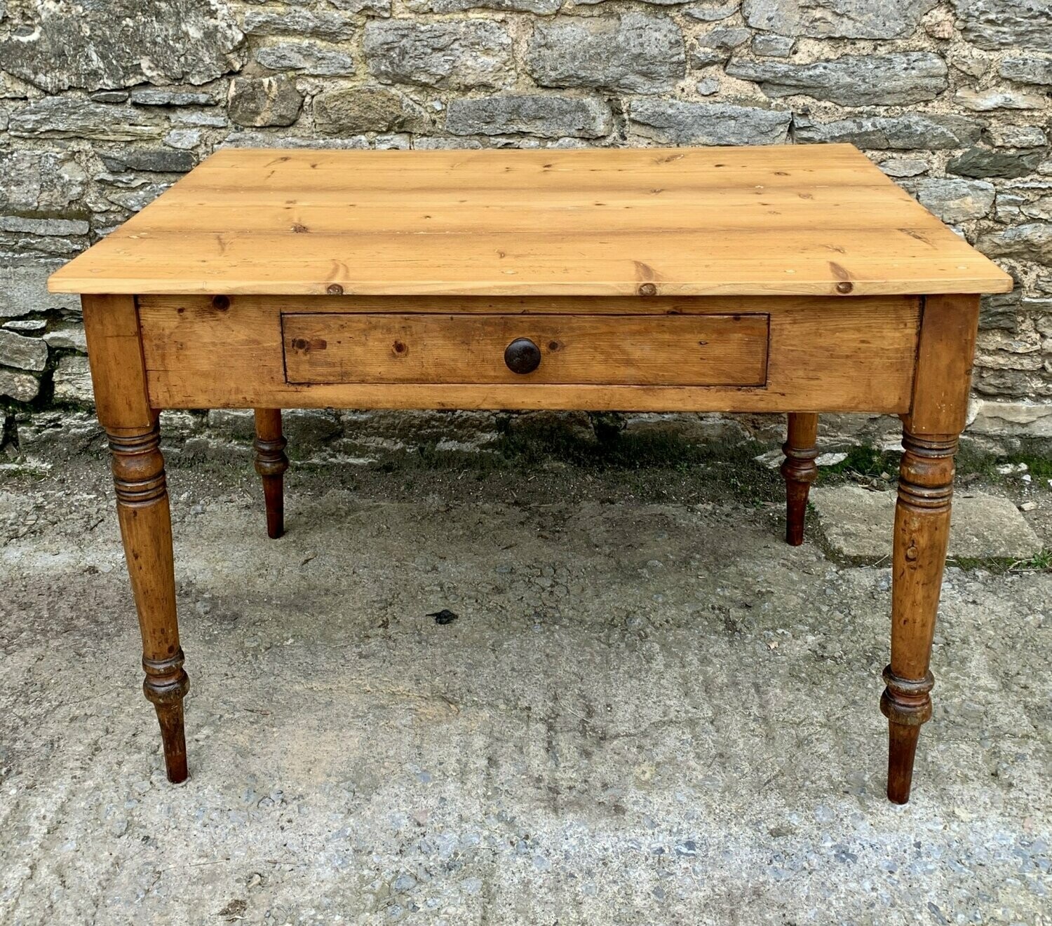Victorian Pine Farmhouse Table