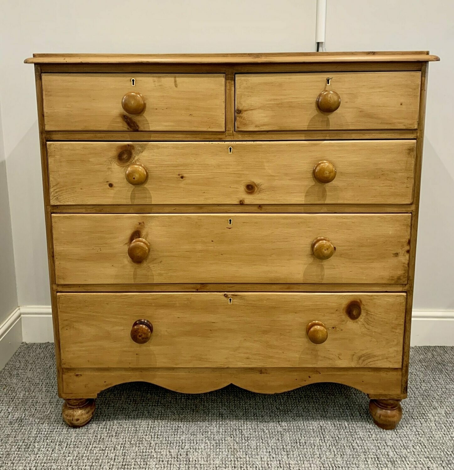 Victorian Pine Chest of Drawers