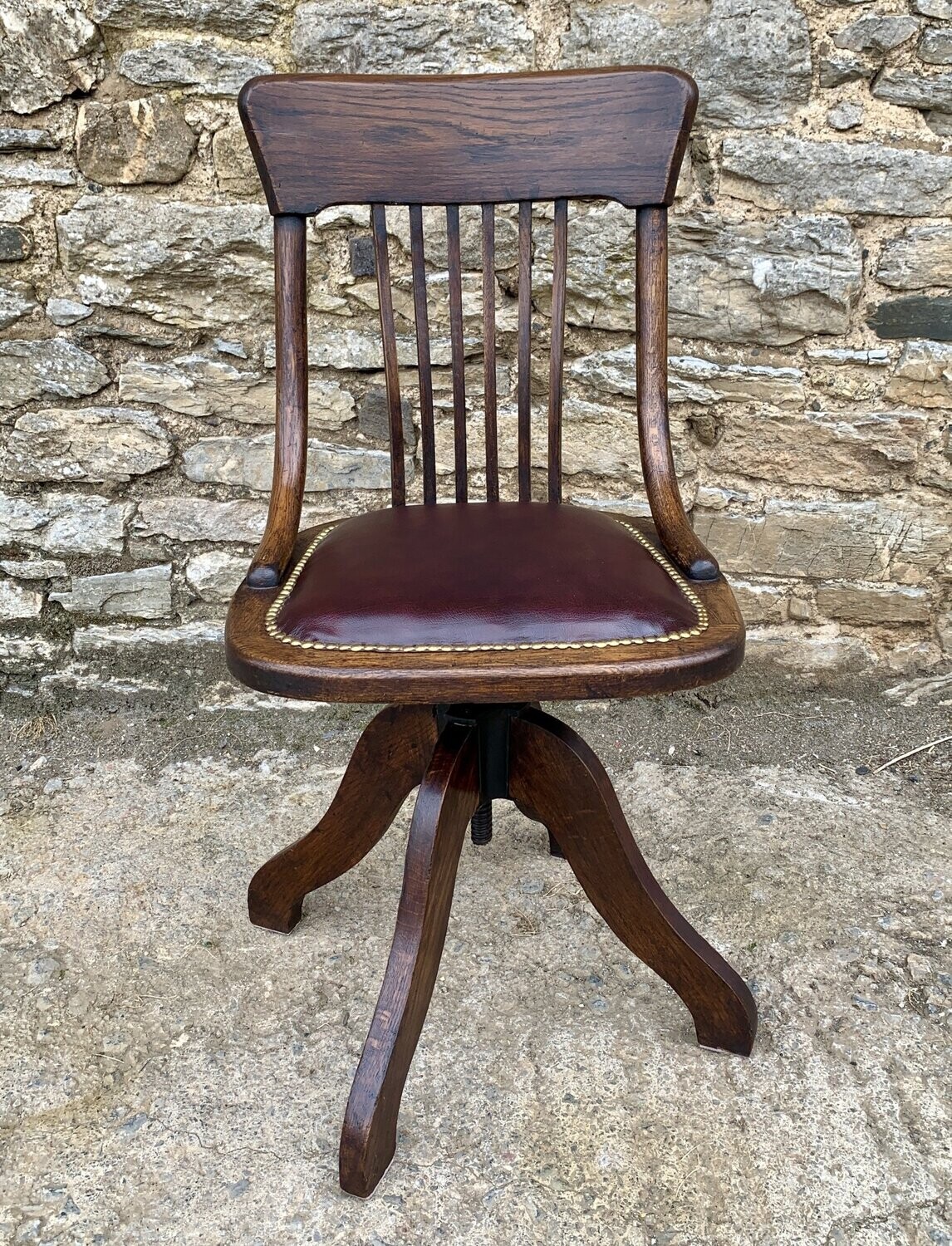 ​Edwardian Oak Swivel Desk Chair