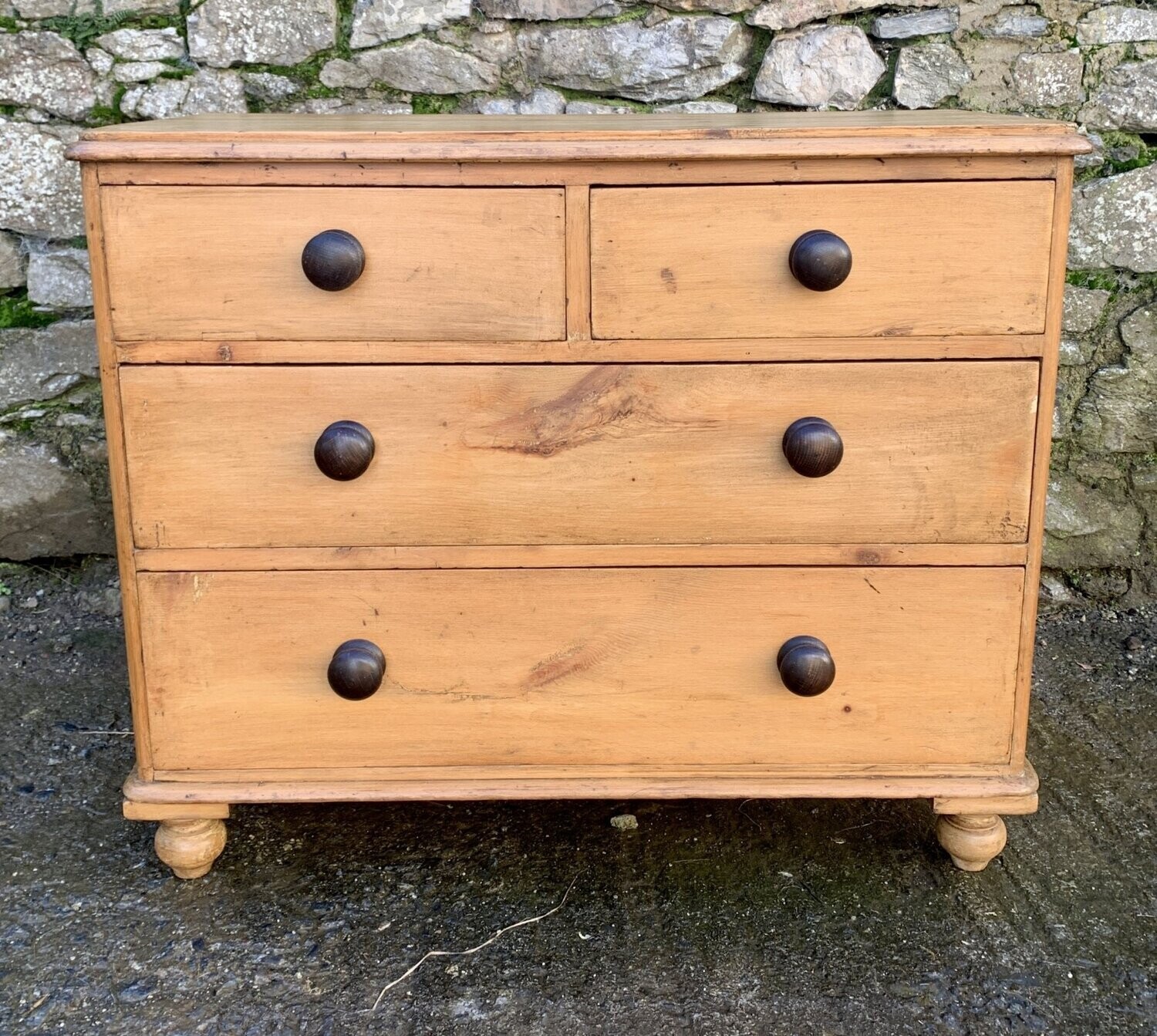 Small Victorian Pine Chest of Drawers