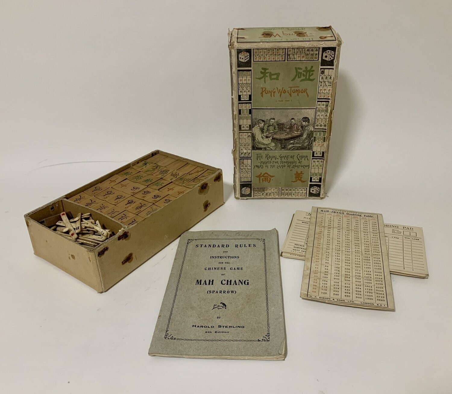 Vintage Bamboo Mahjong Set
