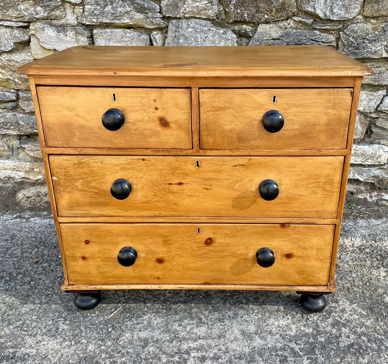 Small Victorian Pine Chest Of Drawers