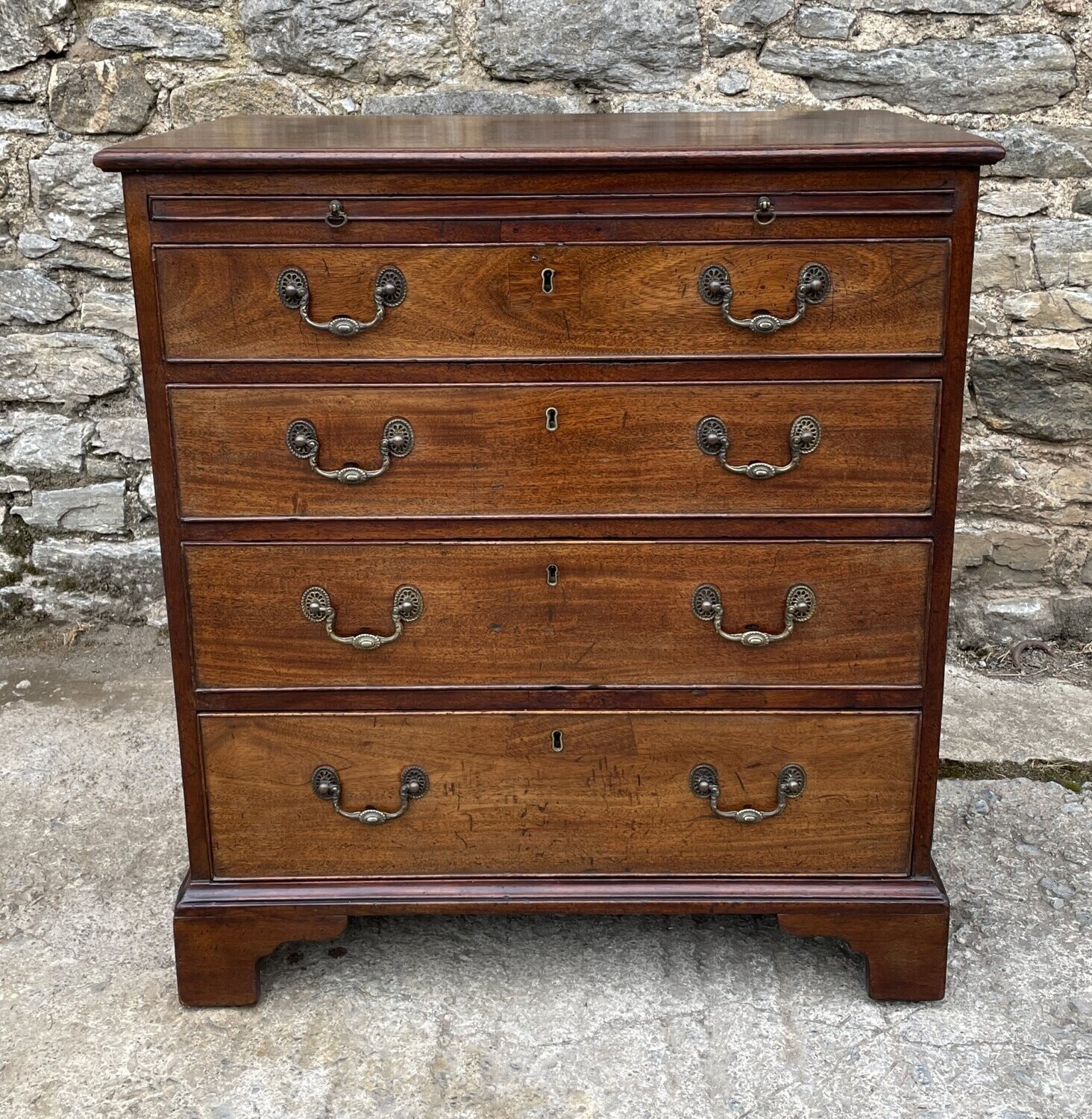 Georgian Mahogany Bachelor’s Chest of Drawers