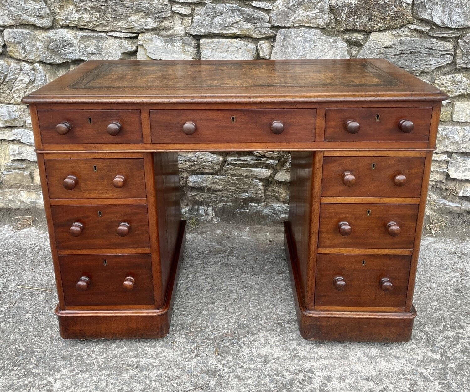 Victorian Mahogany Pedestal Desk