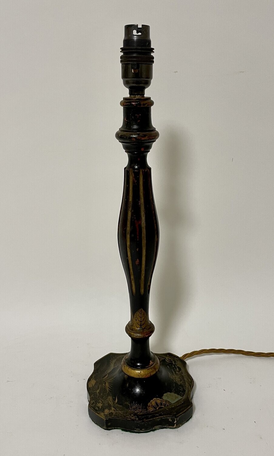 Antique Chinoiserie Table Lamp