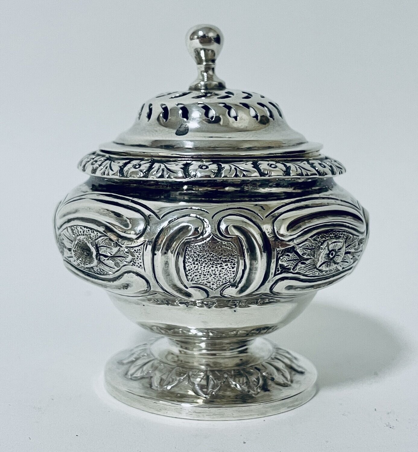 Georgian Silver Pounce Pot