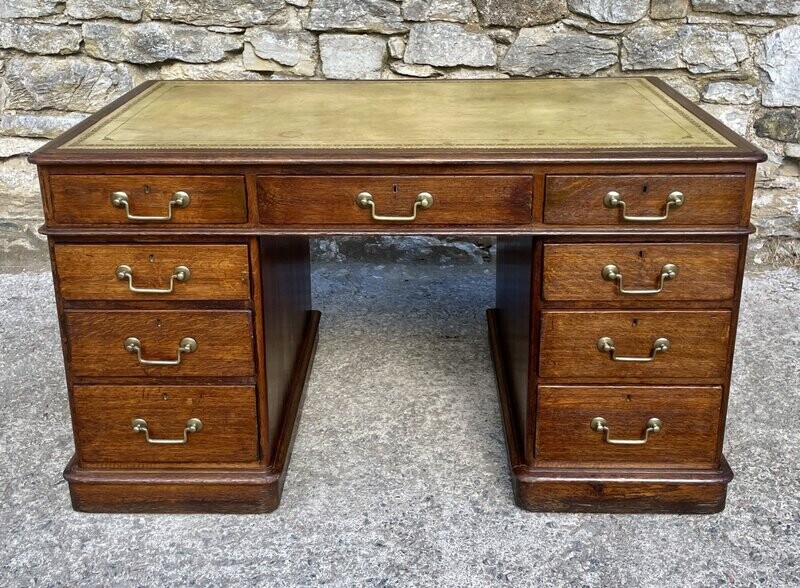 Early Victorian Oak Pedestal Desk