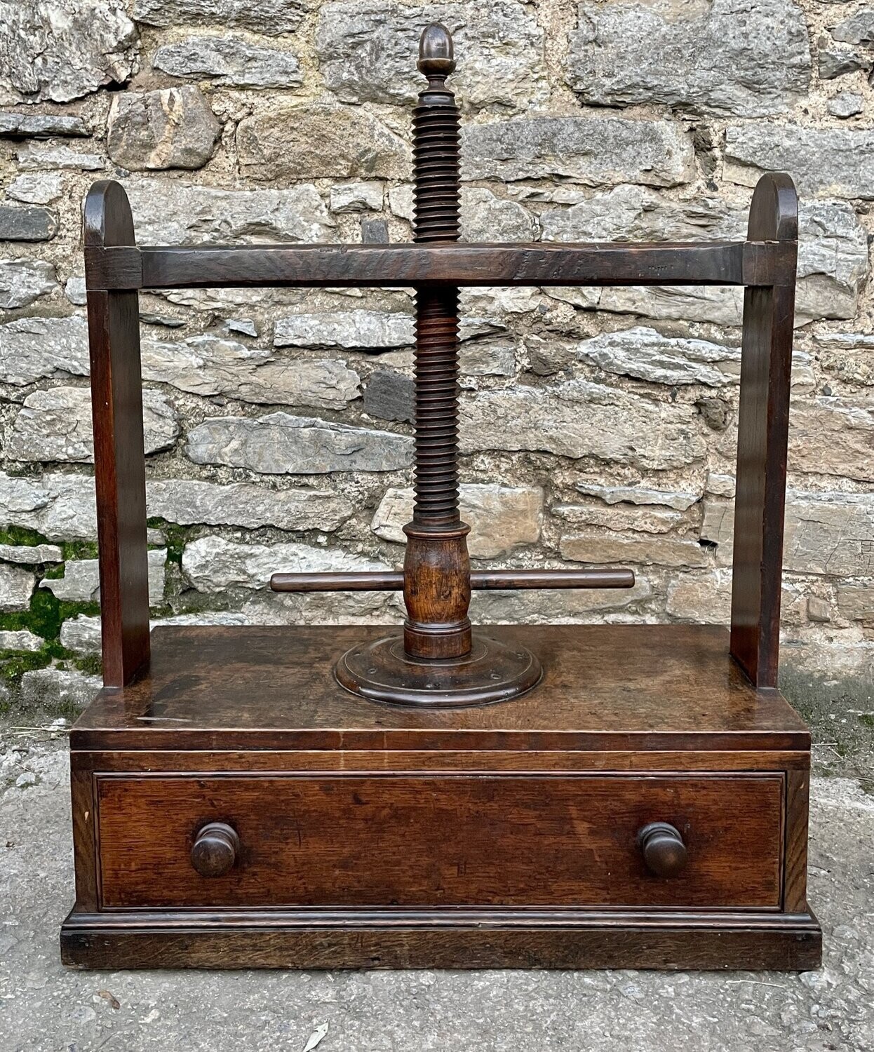 Victorian Oak Book Press
