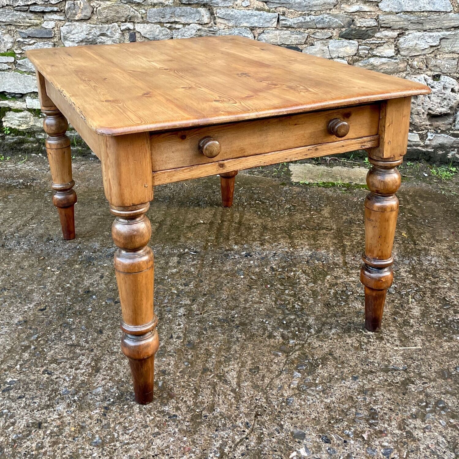 Victorian Pine Farmhouse Table