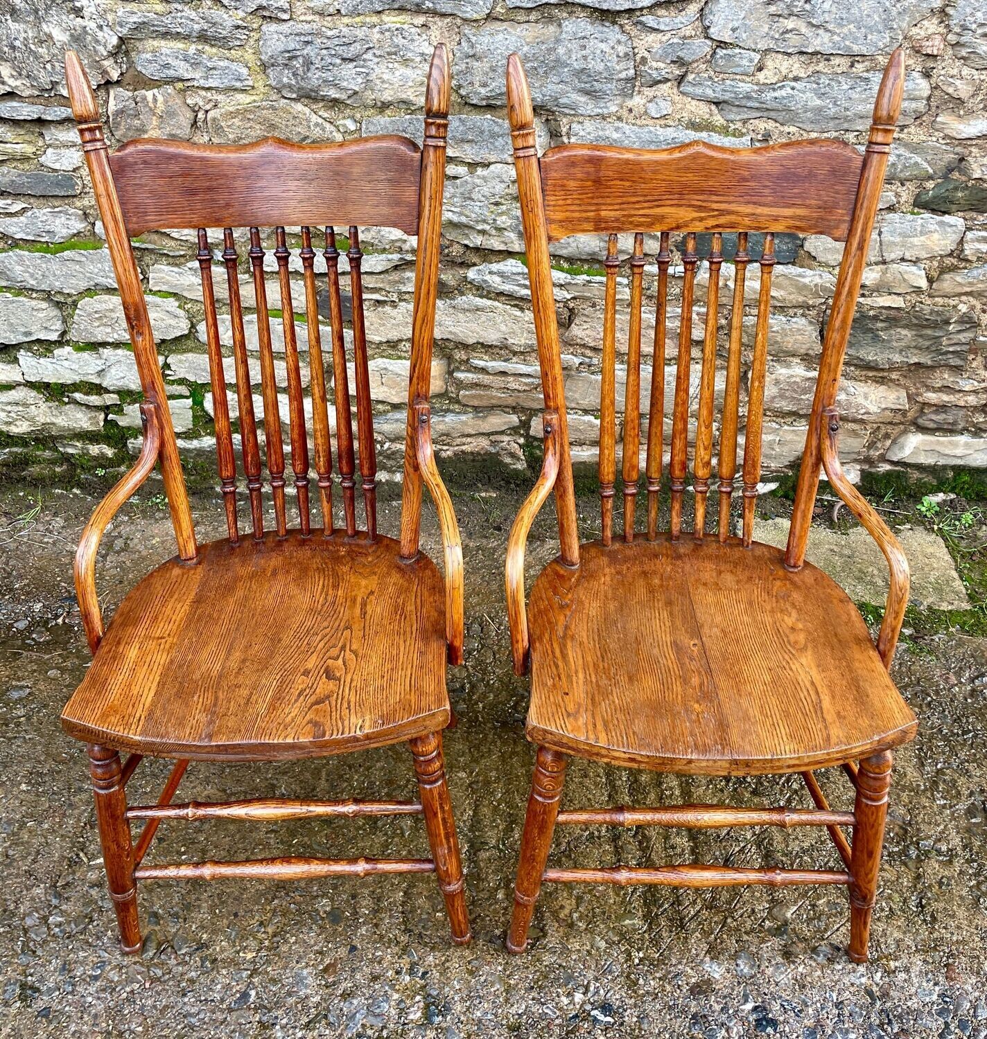 ​Pair of American Arts and Crafts Bentwood Chairs