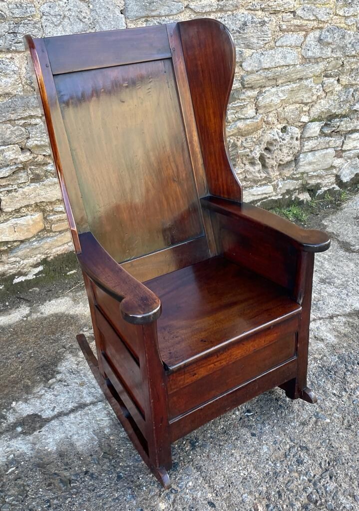 Georgian Mahogany Lambing Chair