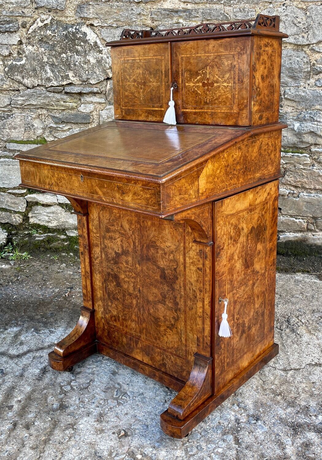Victorian Burr Walnut Davenport