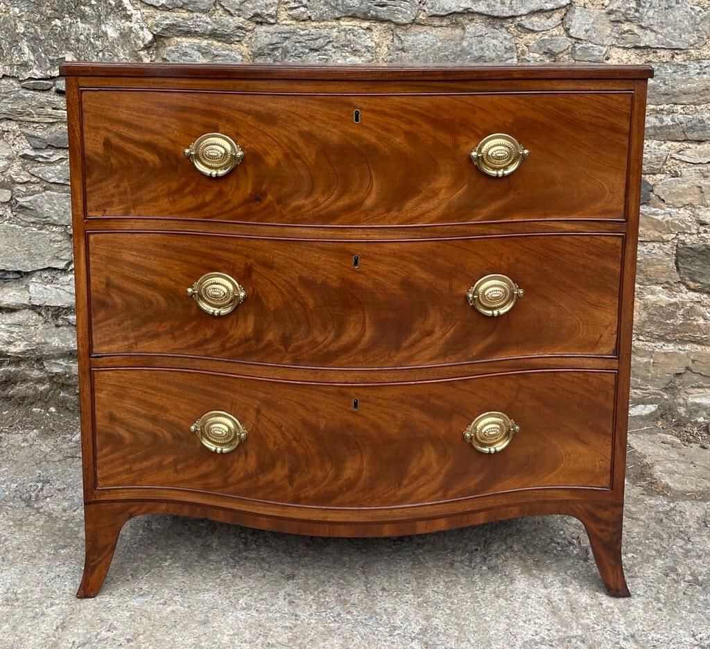 George III Mahogany Serpentine Chest of Drawers