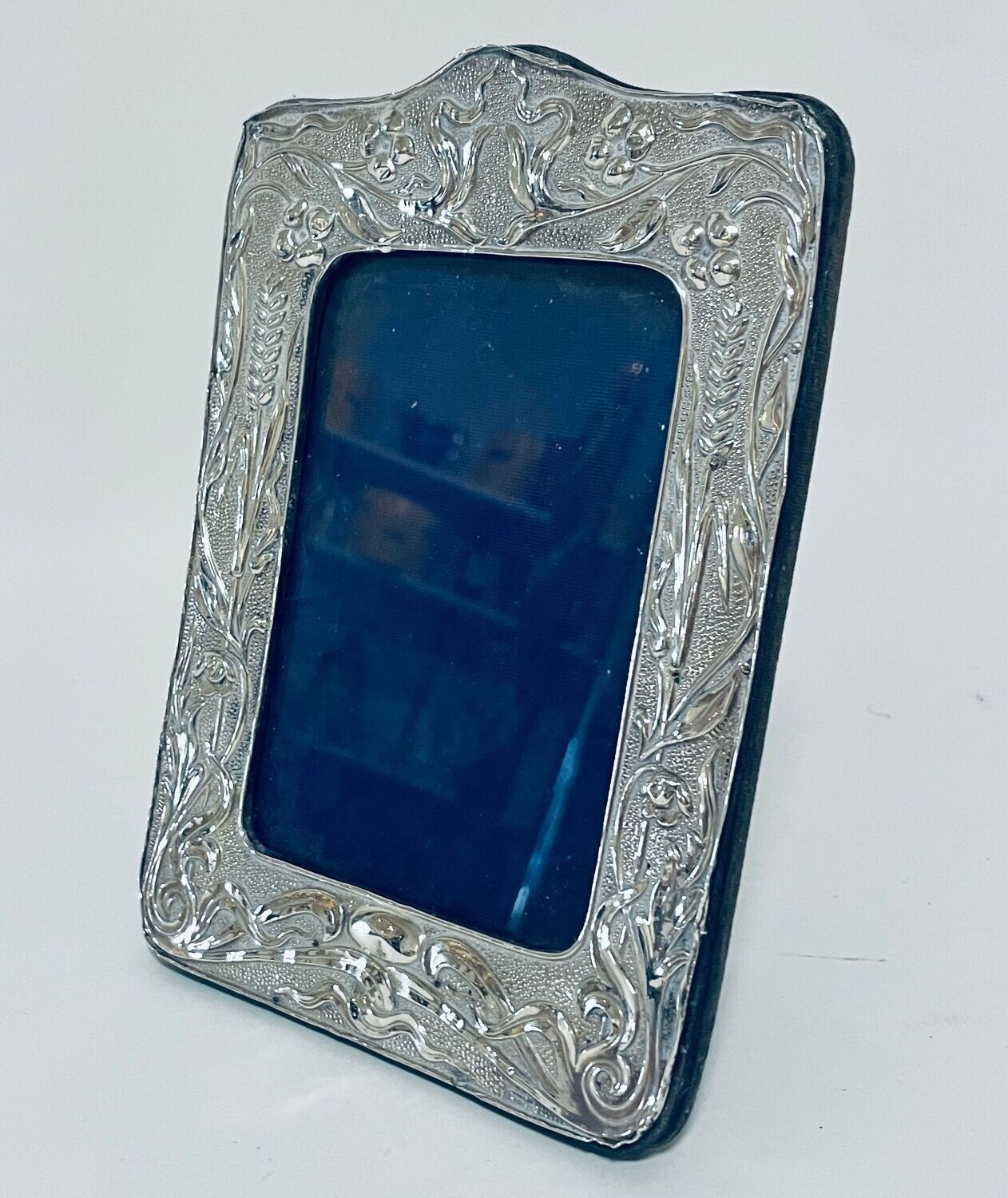 Art Nouveau Silver Photo Frame