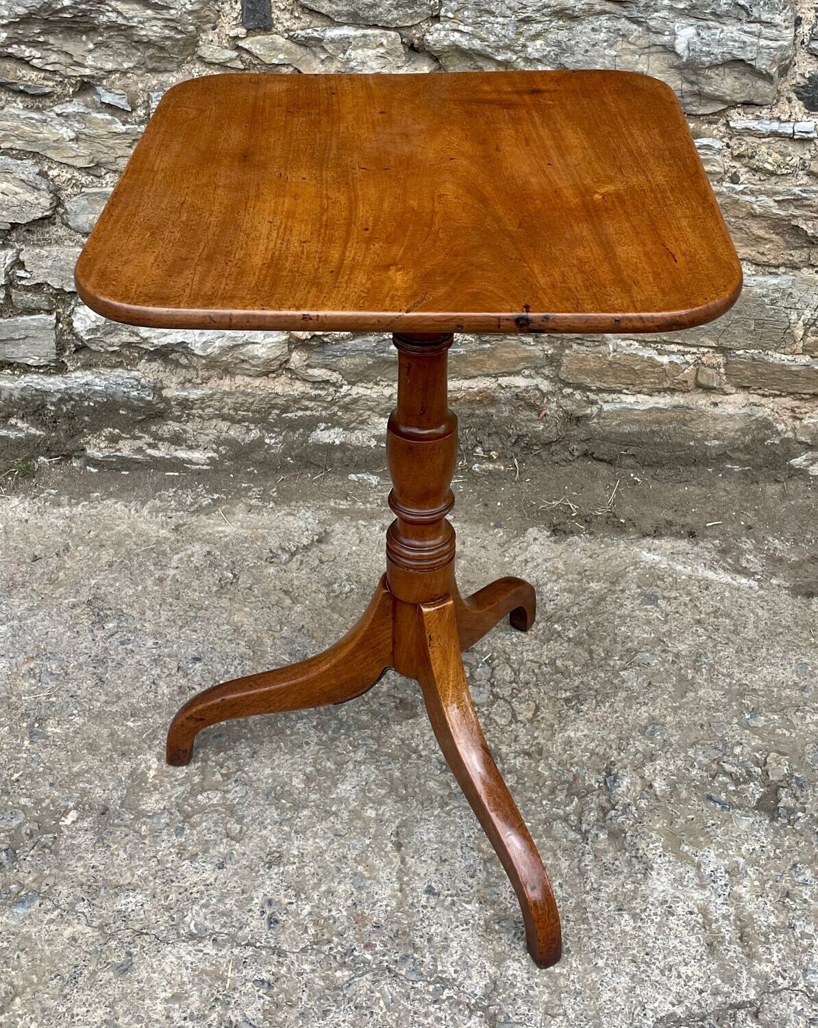​Georgian Mahogany Tilt Top Wine Table