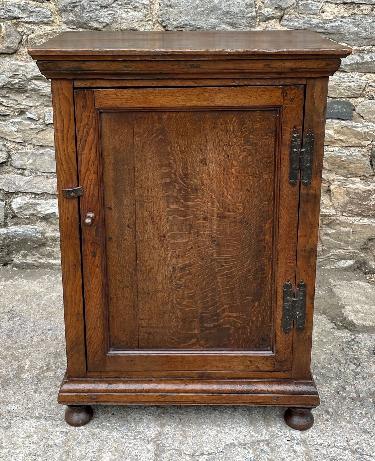 ​Antique Oak Cupboard