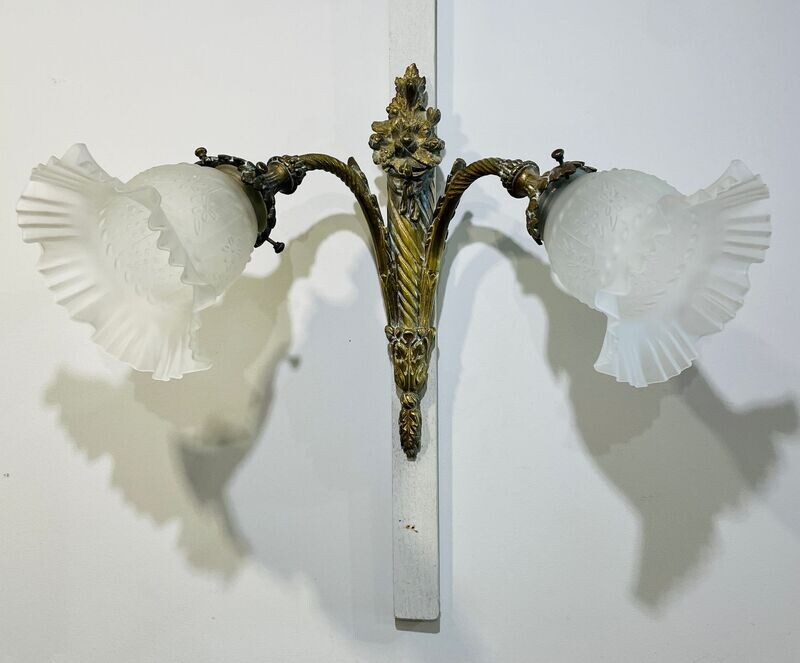 Victorian Wall Light