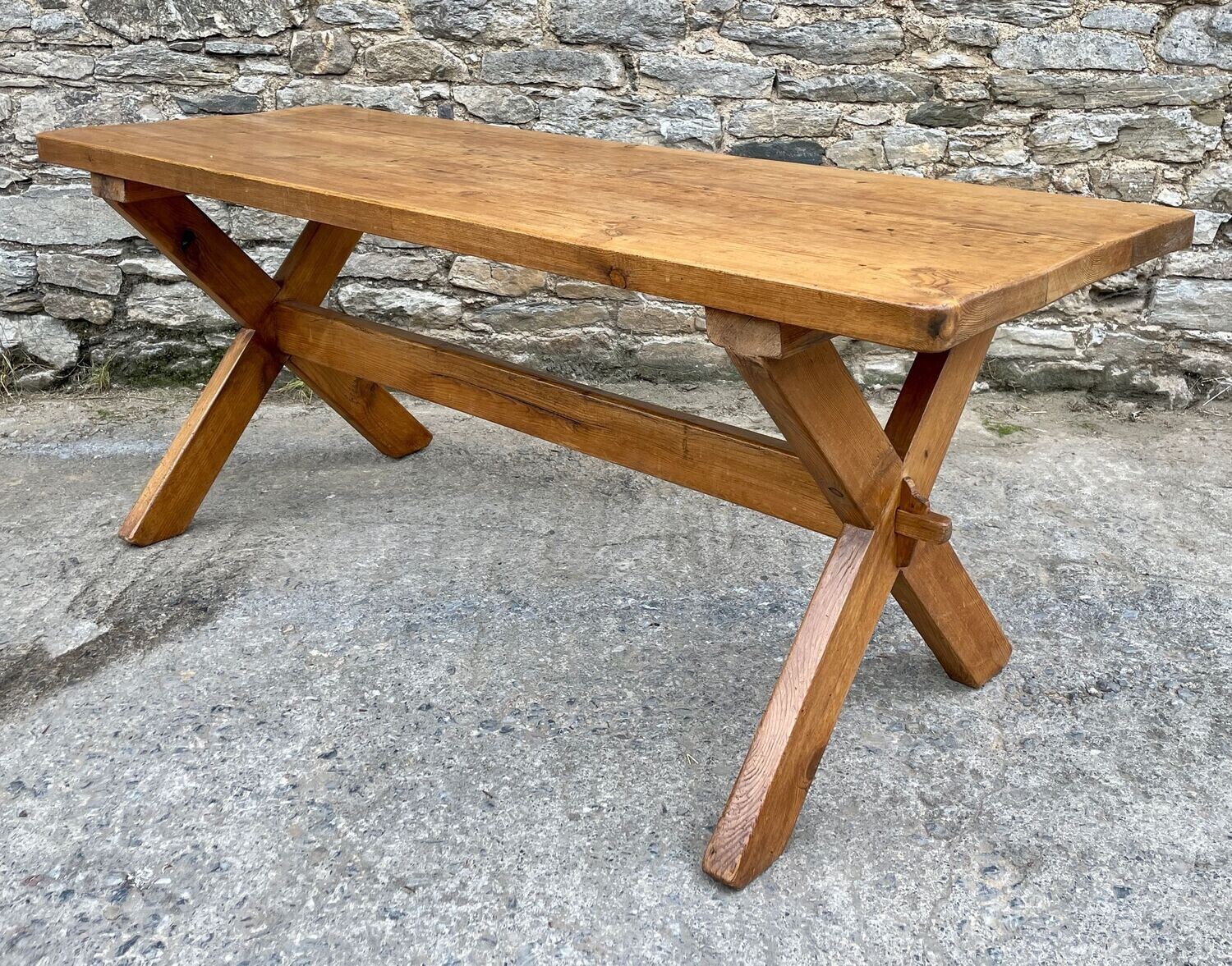 Pine Tavern Style X-Frame Table